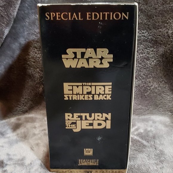 Star Wars Trilogy Special Gold Edition THX 3 VHS Gold Box Set 1997 Lucasfilm - Picture 6 of 10
